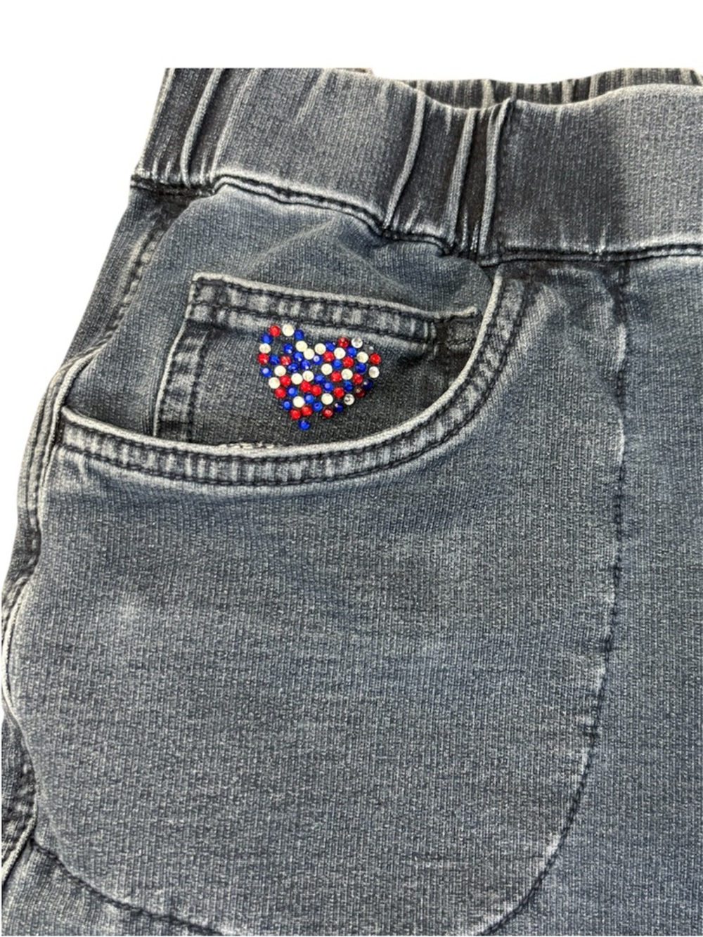 Quacker Factory Jeans Cropped Dream Jeannes American Flags Rhinestone Heart - Picture 3 of 12